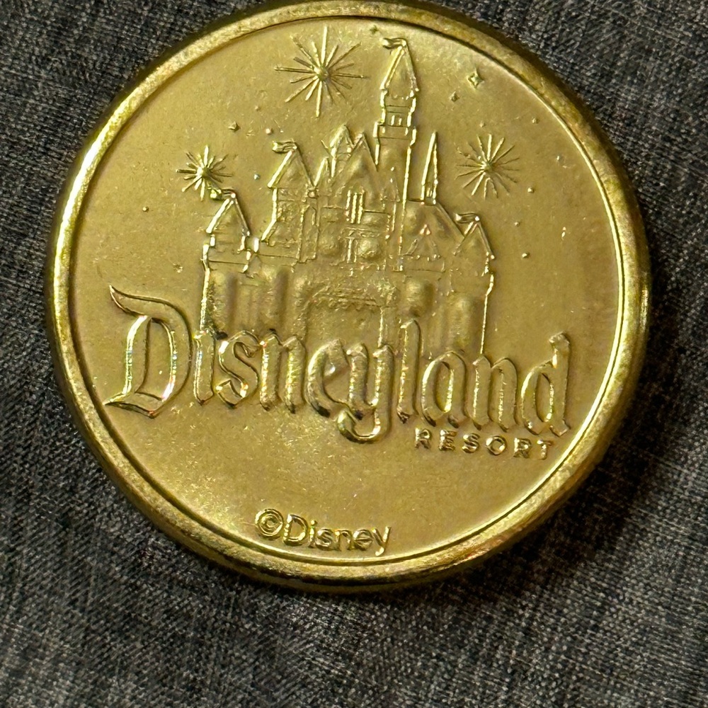Disney Gold Coin with Castle Design - Picture 3 of 4